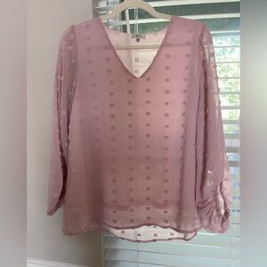 Jodifl size small mauve colored silky top.